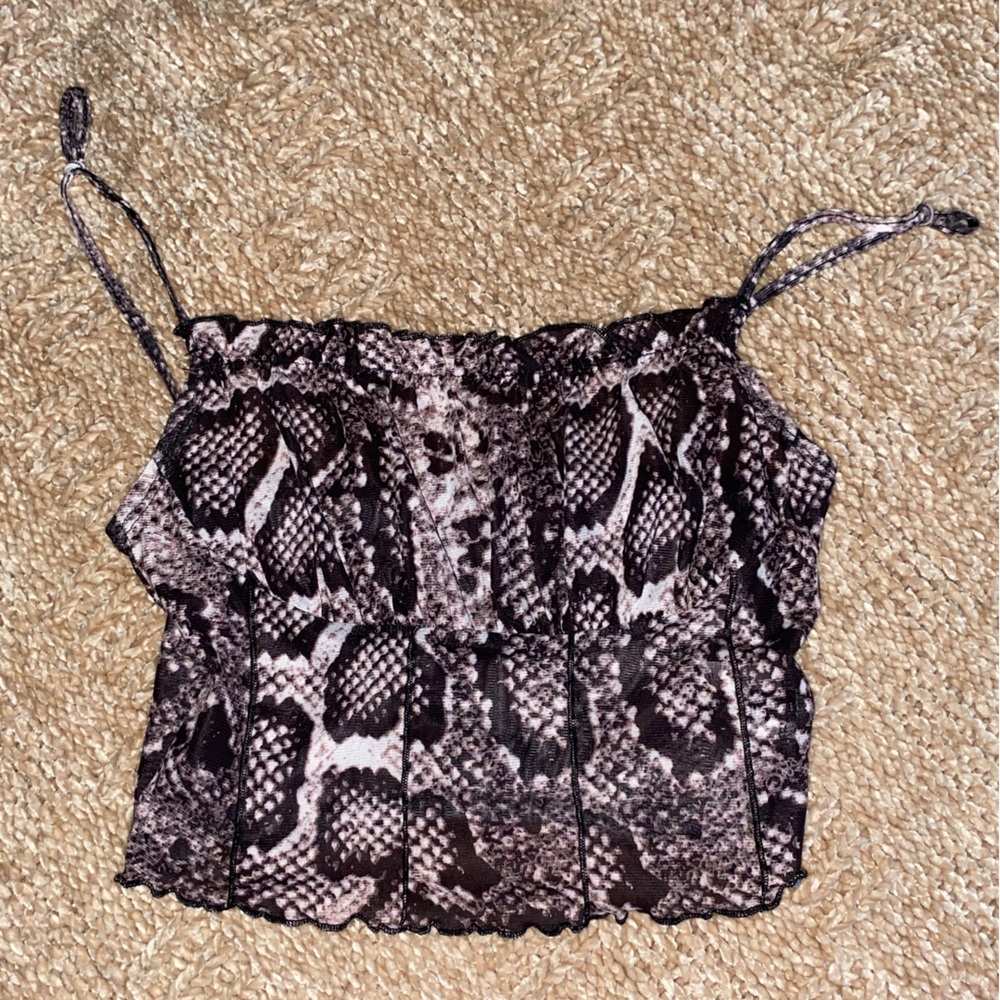 crop top